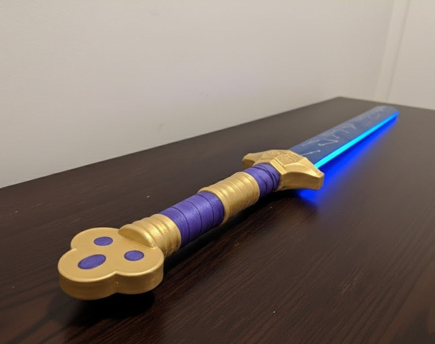 The Saingeom is the sword used by the character Rumi in the animated musi